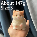 Crown cat, 147 g
